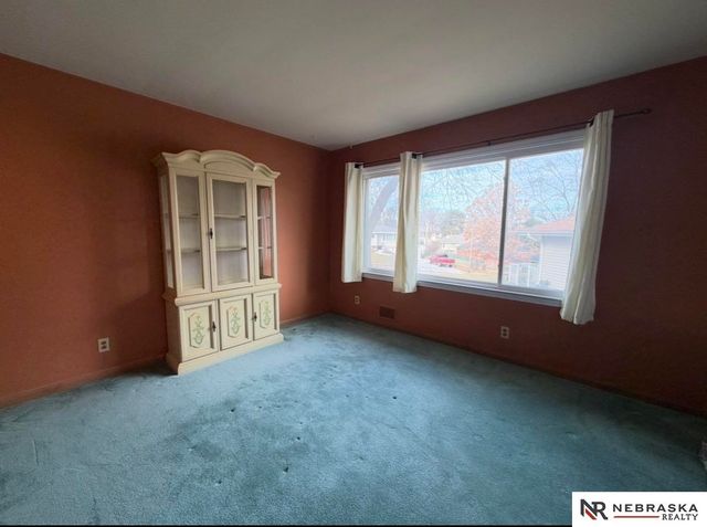 7277 Frederick Street, Omaha, NE 68124