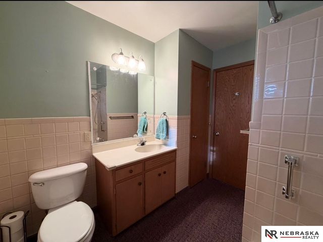 7277 Frederick Street, Omaha, NE 68124