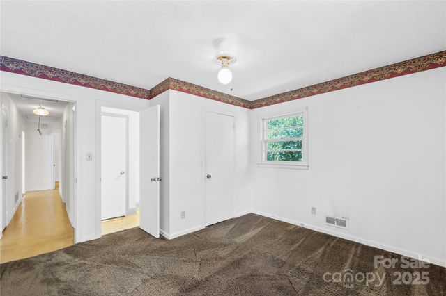 1955 Arnold Drive, Charlotte, NC 28205