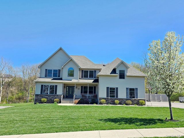 12 Callaway Drive, Monroe, NY 10950