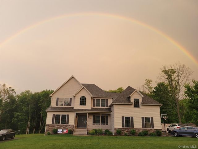 12 Callaway Drive, Monroe, NY 10950