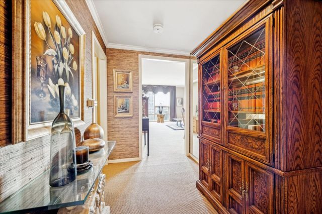 5100 San Felipe Street 74, Houston, TX 77056
