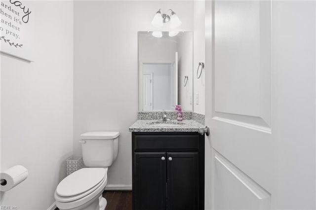 129 Brookside LN, Suffolk, VA 23434