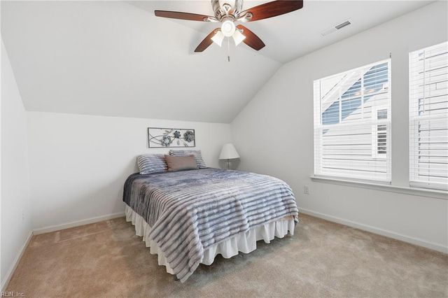 129 Brookside LN, Suffolk, VA 23434