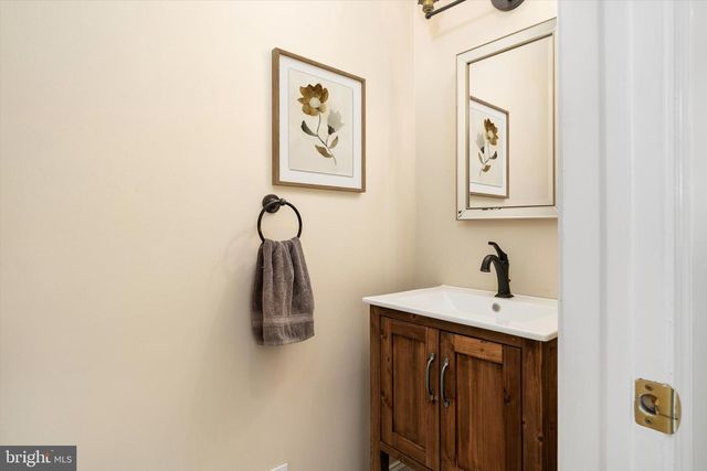 16 MEYER'S COURT, Robbinsville, NJ 08691