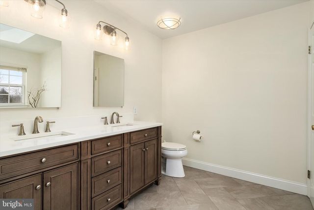 16 MEYER'S COURT, Robbinsville, NJ 08691