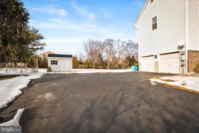 16 MEYER'S COURT, Robbinsville, NJ 08691