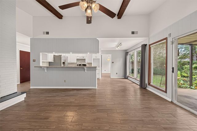 10039 Warwana, Houston, TX 77080