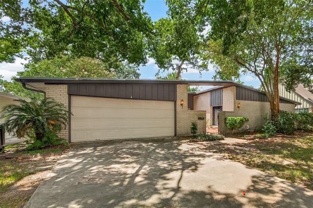 10039 Warwana, Houston, TX 77080