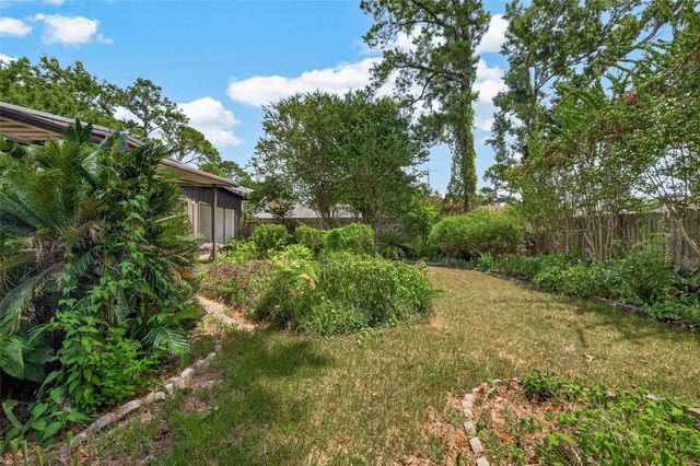 10039 Warwana, Houston, TX 77080