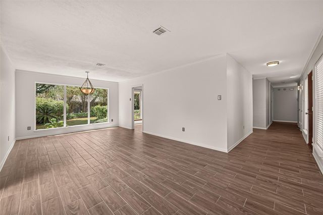 10039 Warwana, Houston, TX 77080