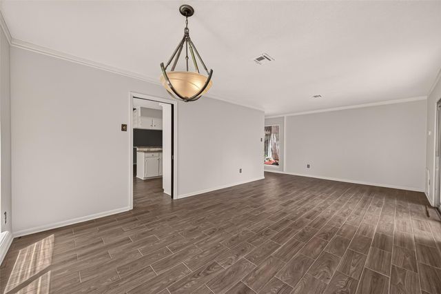 10039 Warwana, Houston, TX 77080