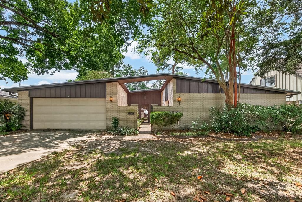 10039 Warwana, Houston, TX 77080