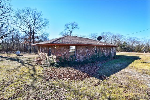 452058 E 965 Loop, Vian, OK 74962