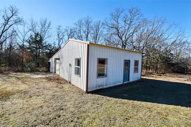 452058 E 965 Loop, Vian, OK 74962