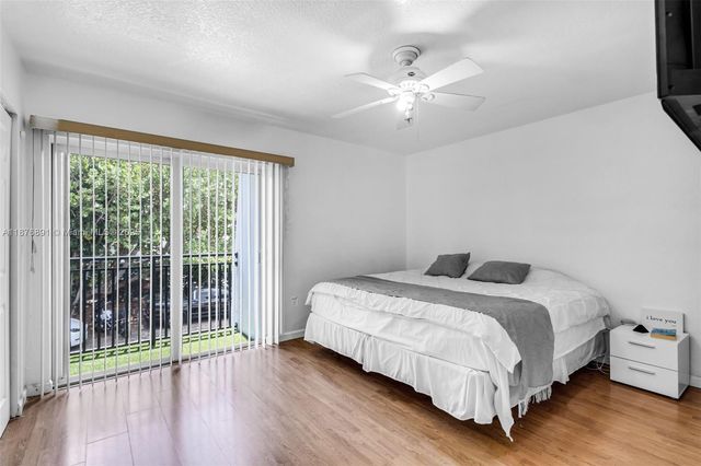 6306 Moseley St 1, Hollywood, FL 33024