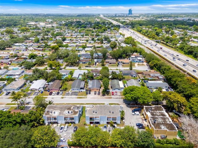 6306 Moseley St 1, Hollywood, FL 33024