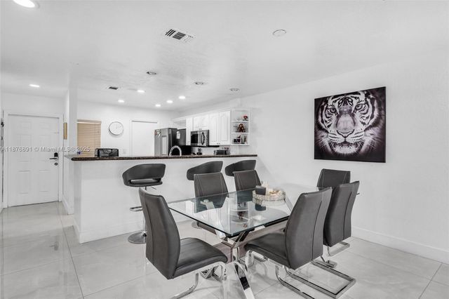 6306 Moseley St 1, Hollywood, FL 33024