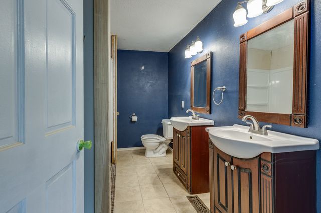 322 David St, Lawrenceburg, TN 38464