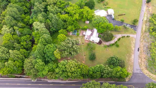 322 David St, Lawrenceburg, TN 38464