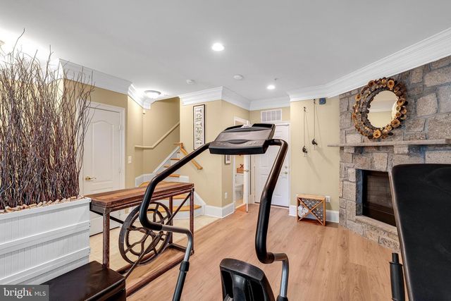 1769 POTOMAC GREENS DR, Alexandria, VA 22314