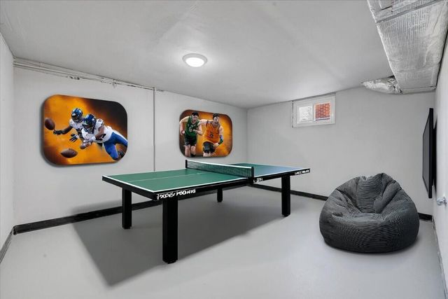 1234 Hamilton TER, Roanoke, VA 24014