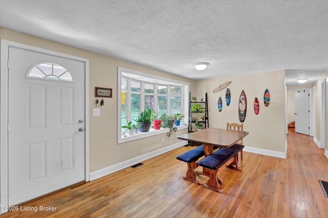 319 Park Ave, Radcliff, KY 40160