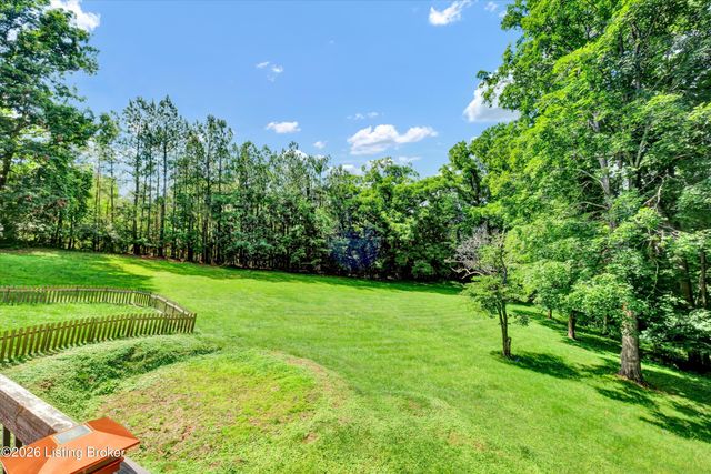 319 Park Ave, Radcliff, KY 40160