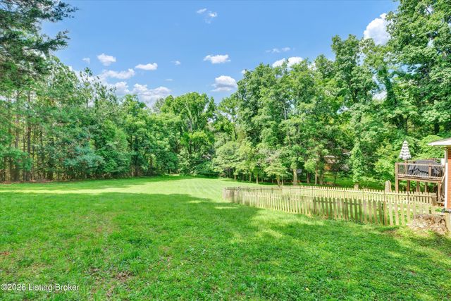 319 Park Ave, Radcliff, KY 40160