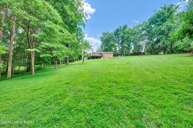 319 Park Ave, Radcliff, KY 40160