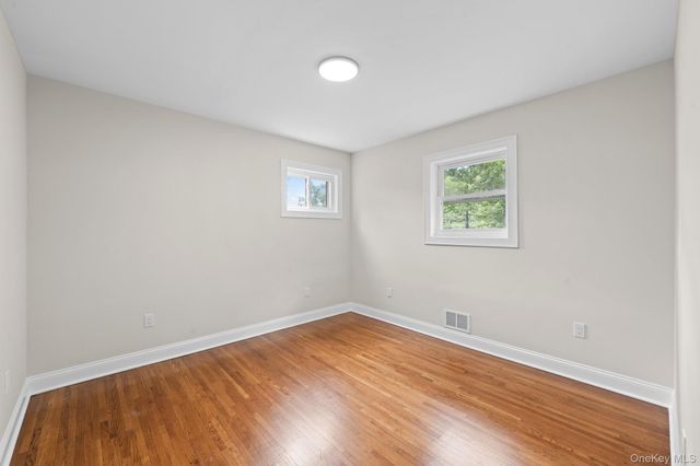 1 Greg Lane, East Northport, NY 11731