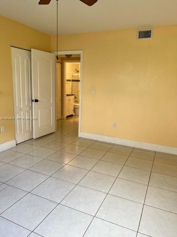 5440 W 21st Ct 103, Hialeah, FL 33016