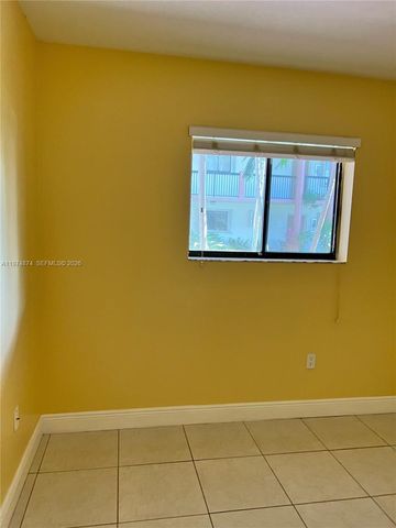 5440 W 21st Ct 103, Hialeah, FL 33016