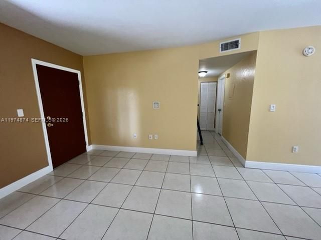 5440 W 21st Ct 103, Hialeah, FL 33016