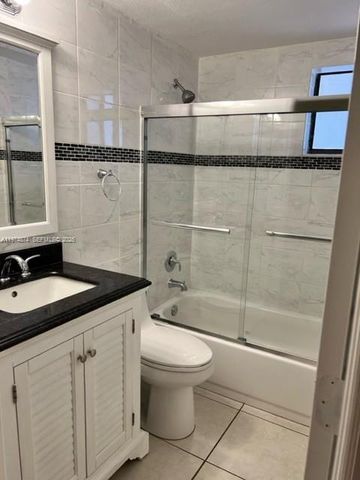 5440 W 21st Ct 103, Hialeah, FL 33016