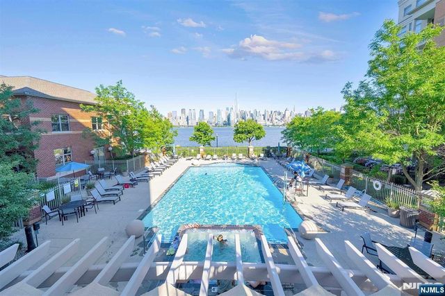 26 Ave At Port Imperial 416, West New York, NJ 07093