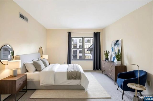 26 Ave At Port Imperial 416, West New York, NJ 07093