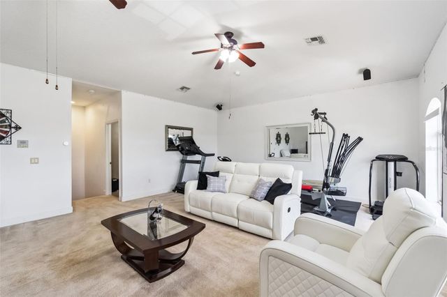 1112 CALLAWAY CIRCLE, Clermont, FL 34711