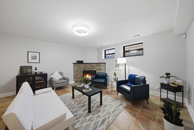 6331 S KIMBARK Avenue GE, Chicago, IL 60637