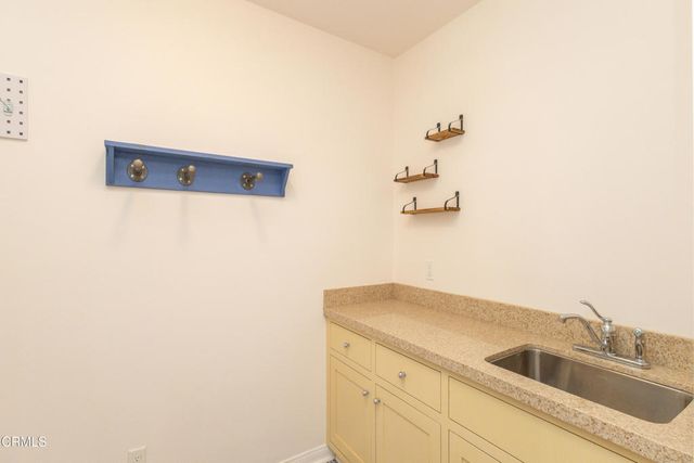 1224 Fernside Drive, La Canada Flintridge, CA 91011