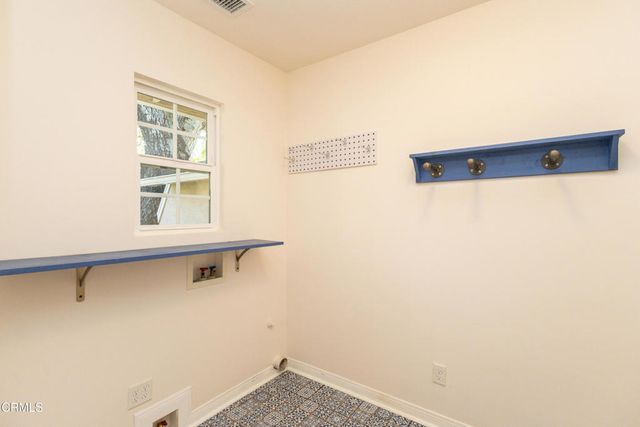 1224 Fernside Drive, La Canada Flintridge, CA 91011