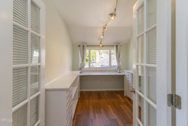 1224 Fernside Drive, La Canada Flintridge, CA 91011