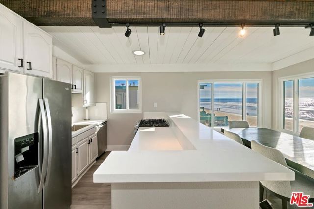 1610 Seacoast Drive D, Imperial Beach, CA 91932