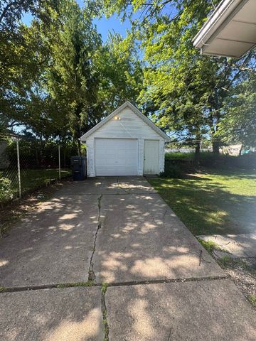 2909 Reynolds Street, Flint, MI 48503