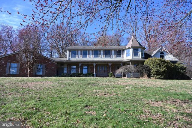 5905 KIM CT, Mount Airy, MD 21771