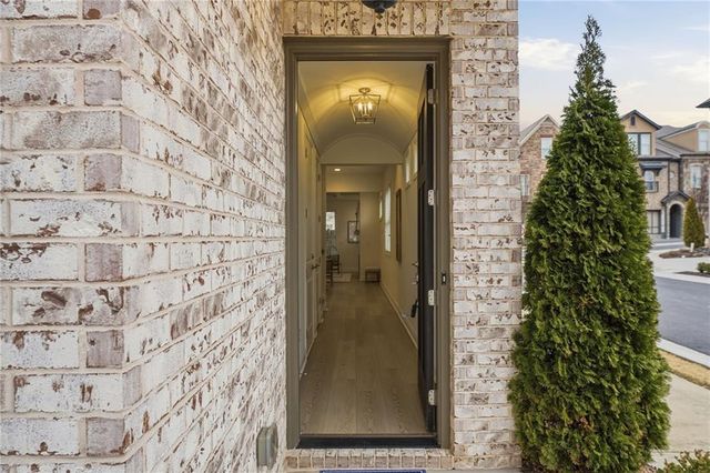 110 Via Roma, Woodstock, GA 30188