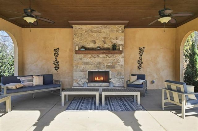 110 Via Roma, Woodstock, GA 30188