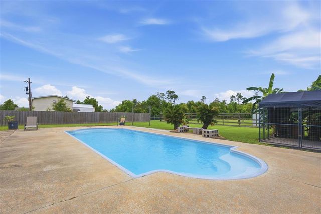 762 Arsene LeBleu Road, Lake Charles, LA 70607