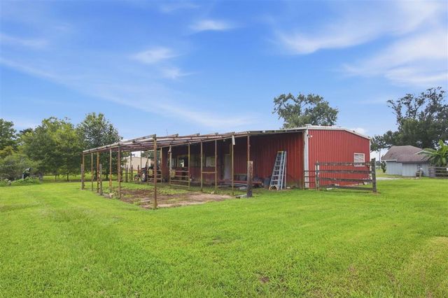 762 Arsene LeBleu Road, Lake Charles, LA 70607