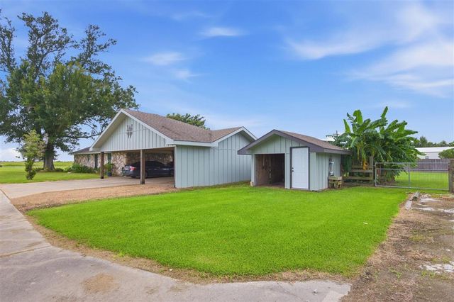 762 Arsene LeBleu Road, Lake Charles, LA 70607